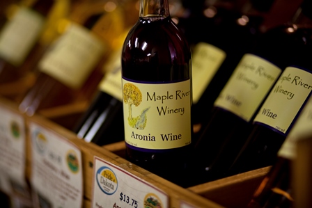 aronia wine bottle